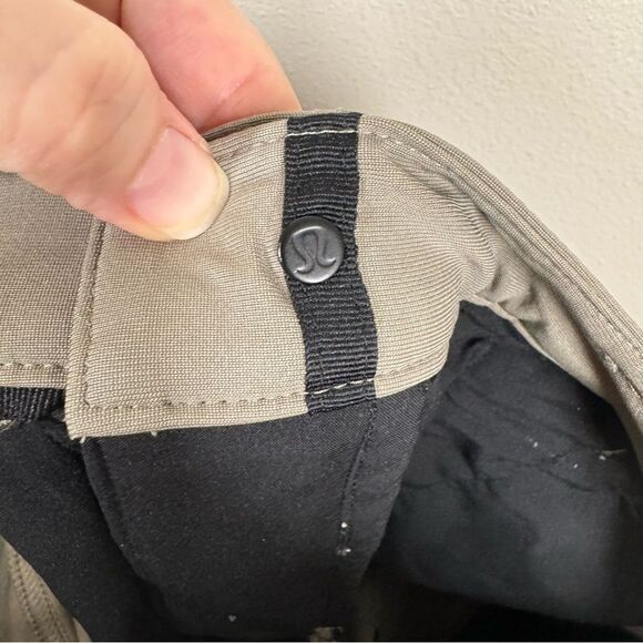 Lululemon Men’s ABC Pants Slim Classic 5 Pocket Tan Style M5A88S Size 32 - Picture 6 of 7